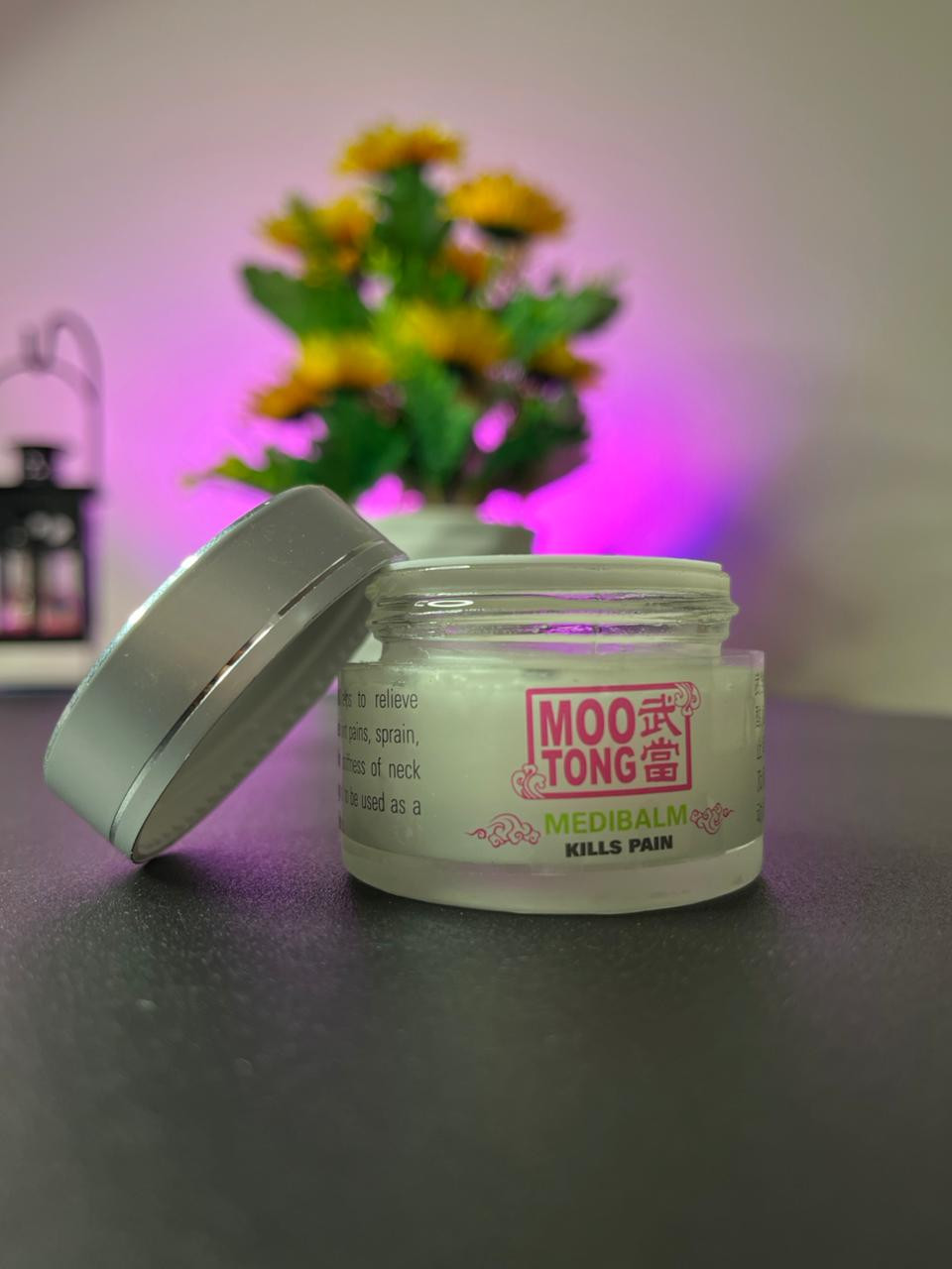 Moo Tong Medibalm (Kills Pain) – 30g